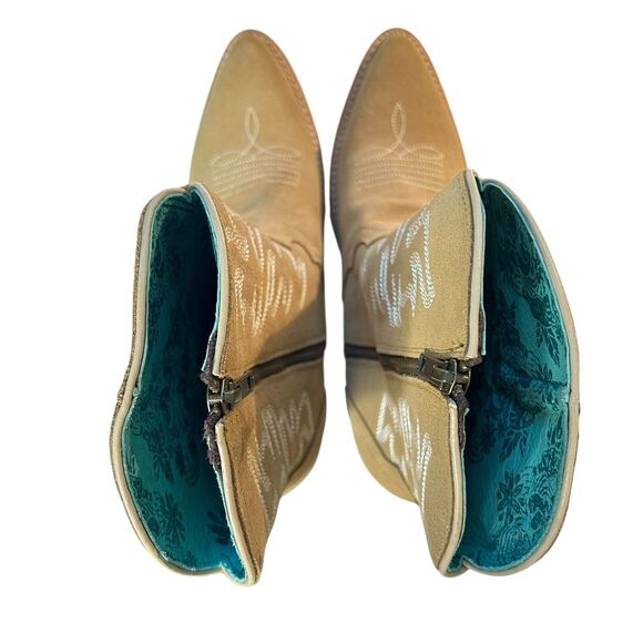 NEW Corral Embroidered Western Heeled Boot Camel Pointed Toe 8.5M MINOR FLAWS - Picture 4 of 14